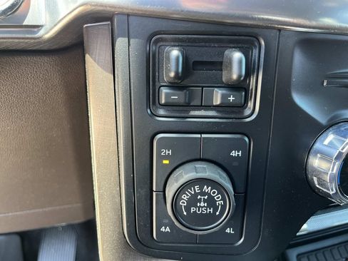 Used 2024 Ford F150 King Ranch w/ FX4 Off-Road Package AWD/4WD image 38