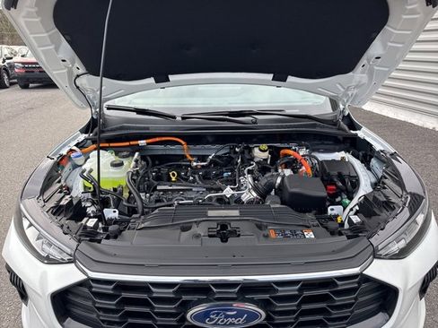 New 2025 Ford Escape ST-Line w/ Equipment Group 301A image 37