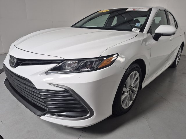 Certified 2024 Toyota Camry LE FWD image 1