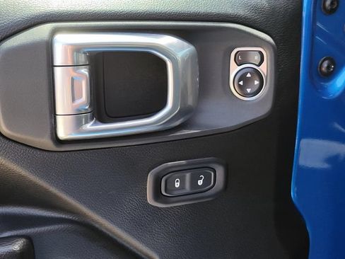 Used 2024 Jeep Wrangler Sport AWD/4WD image 13