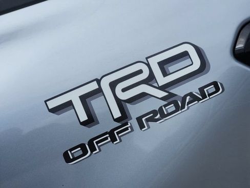 Used 2024 Toyota Tacoma TRD Sport AWD/4WD image 6