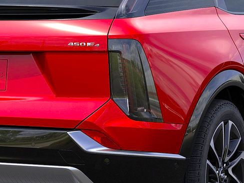 New 2025 Cadillac Optiq Sport 1 image 11