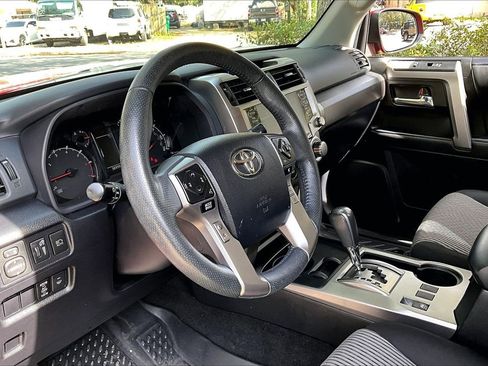 Used 2022 Toyota 4Runner SR5 image 14