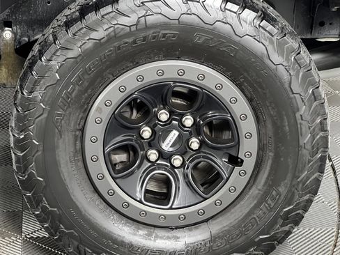 Used 2019 Ford F150 Raptor w/ Equipment Group 802A Luxury image 14