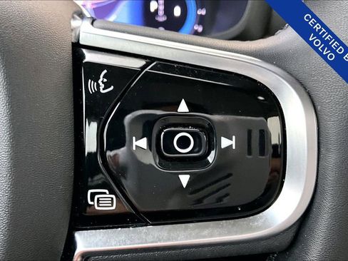 Certified 2024 Volvo S60 B5 Plus image 27