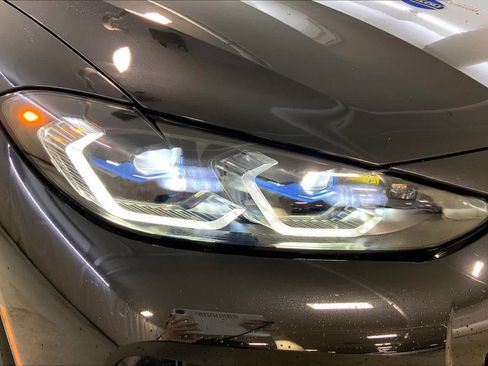 Used 2024 BMW i4 eDrive40 w/ M Sport Package RWD image 27