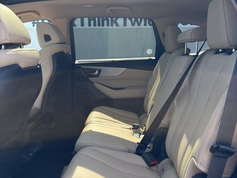 Used 2022 Acura MDX SH-AWD w/ Technology Package image 9