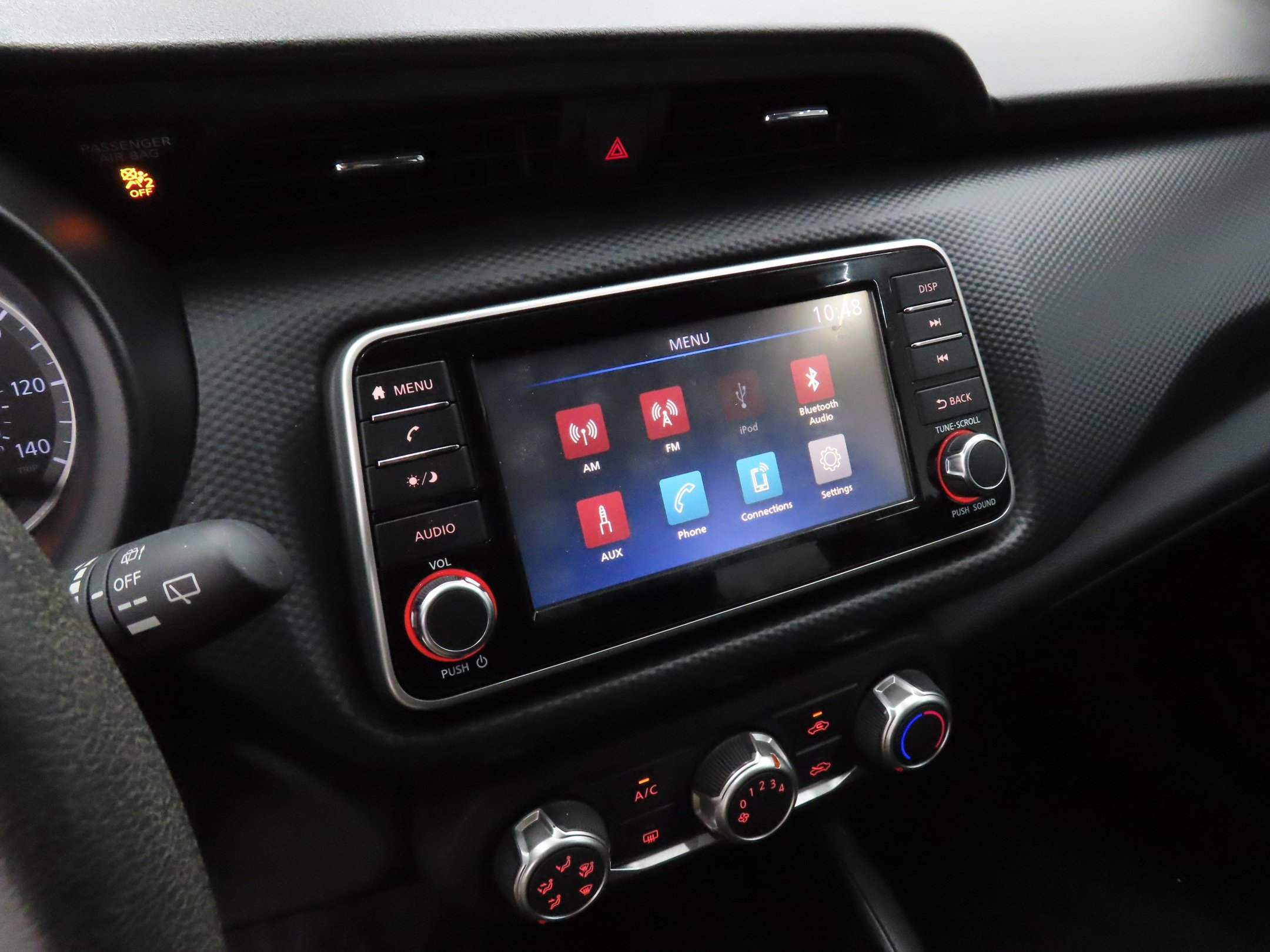 Used 2024 Nissan Kicks S FWD image 17
