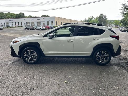 Certified 2025 Subaru Crosstrek 2.5i Premium AWD/4WD image 5