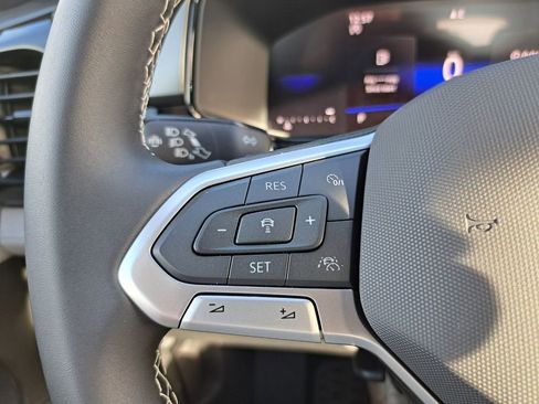 New 2026 Volkswagen Taos S image 13