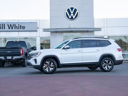 New 2026 Volkswagen Atlas SE