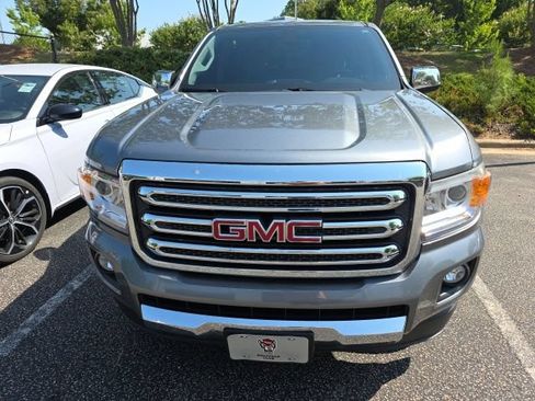 Used 2020 GMC Canyon SLT w/ Trailering Package RWD image 2