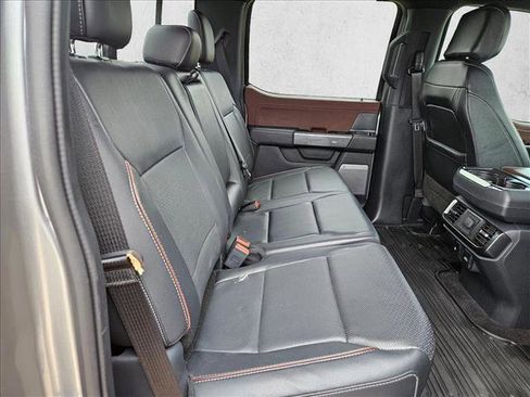Used 2022 Ford F150 Lariat AWD/4WD image 17