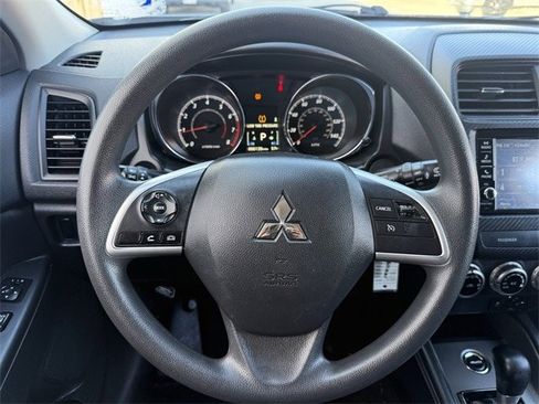 Used 2024 Mitsubishi Outlander Sport ES image 12