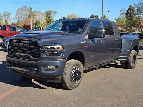 New 2026 RAM 3500 Laramie AWD/4WD image 3
