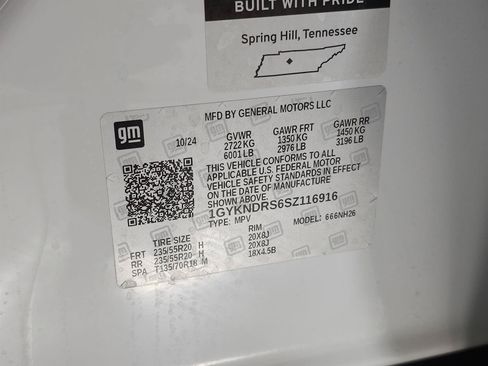 Used 2025 Cadillac XT5 Premium Luxury w/ Technology Package AWD/4WD image 40