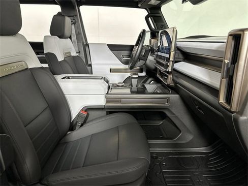 New 2024 GMC Hummer EV 2X w/ Extreme Off-Road Package image 29