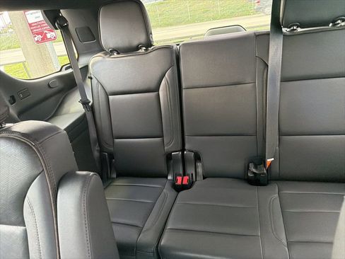 Used 2021 Chevrolet Tahoe High Country image 11