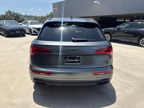 Used 2024 Audi Q5 2.0T Premium w/ Summer of Audi Package AWD/4WD image 7