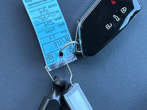 Used 2023 Volkswagen ID.4 S image 60