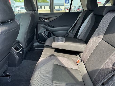 Used 2023 Subaru Outback Premium AWD/4WD image 10