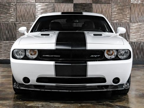 Used 2013 Dodge Challenger SRT8 Core image 5