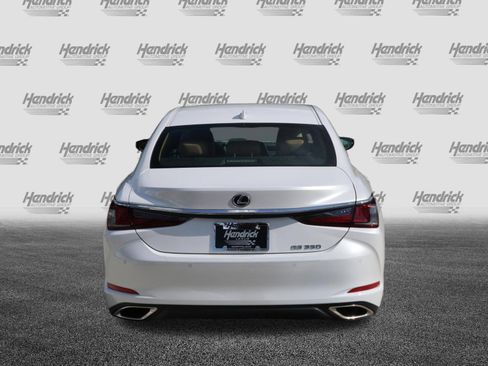 Used 2025 Lexus ES 350 w/ Premium Package FWD image 8