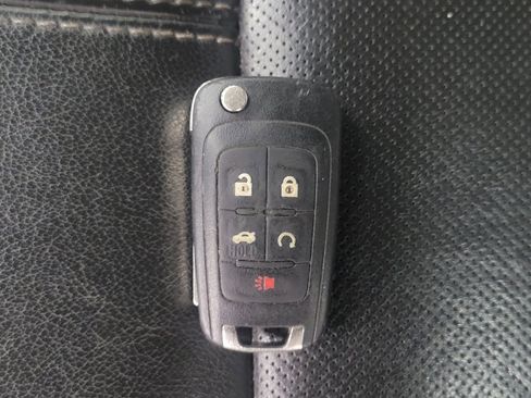 Used 2017 Chevrolet Impala Premier FWD image 32