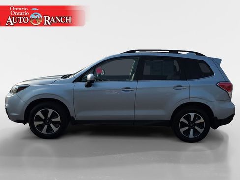 Used 2018 Subaru Forester 2.5i Limited AWD/4WD image 2