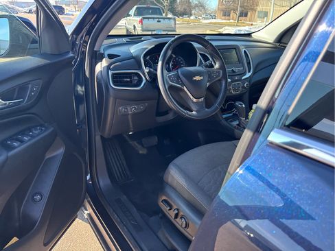 Used 2020 Chevrolet Equinox LT image 9