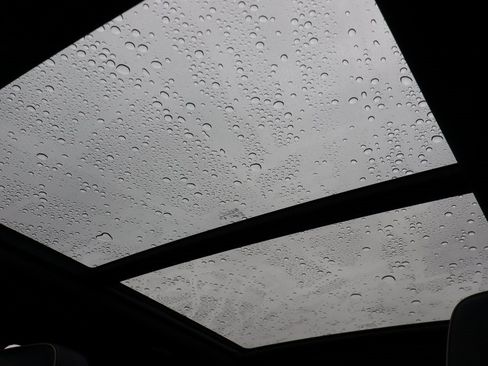 Used 2023 Chevrolet Tahoe Premier image 17