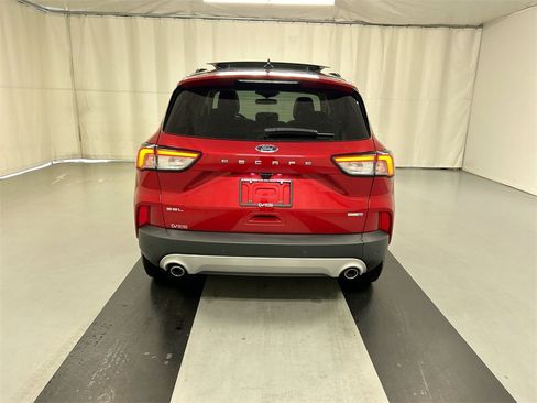 Used 2020 Ford Escape SEL image 22