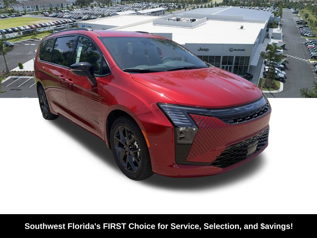 New 2027 Chrysler Pacifica Select FWD image 2