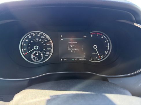 Used 2022 Genesis G70 2.0T w/ Prestige Package RWD image 11