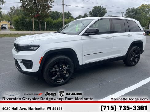 Used 2024 Jeep Grand Cherokee Altitude image 4