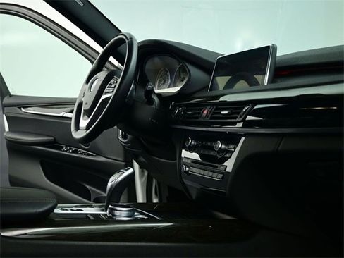 Used 2018 BMW X5 xDrive35i image 41