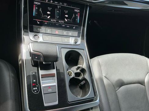 Used 2022 Audi Q7 2.0T Premium AWD/4WD image 18