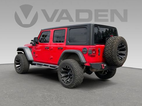 Used 2018 Jeep Wrangler Unlimited Rubicon image 19
