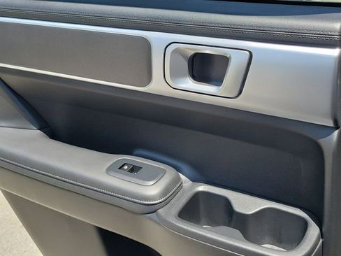 Certified 2025 Hyundai Santa Fe SEL FWD image 23