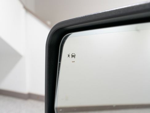 Used 2024 GMC Sierra 2500 Denali w/ Technology Package image 15