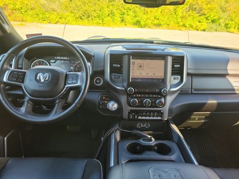 Used 2022 RAM 2500 Laramie AWD/4WD image 18
