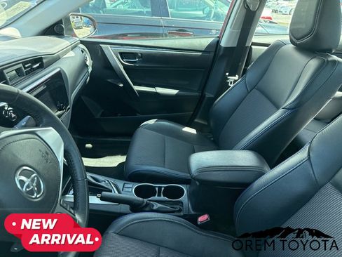 Used 2019 Toyota Corolla SE FWD image 10