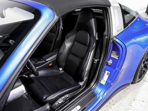 Used 2016 Porsche 911 Targa 4S AWD/4WD image 21
