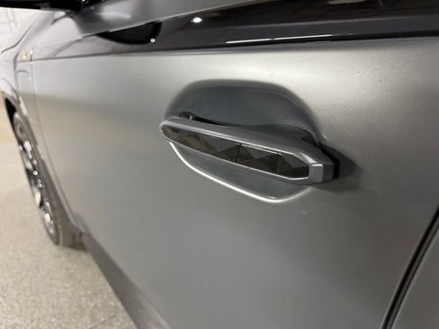 Used 2023 BMW XM AWD/4WD image 23