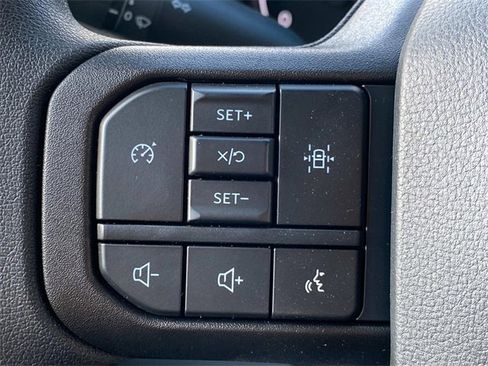 New 2025 Ford F550 4x4 Regular Cab Super Duty image 13