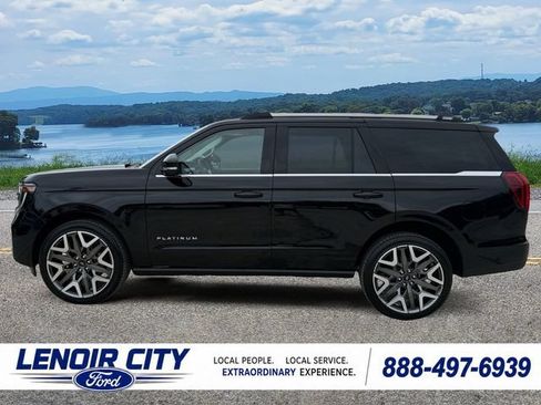 Used 2026 Ford Expedition Platinum w/ Platinum Ultimate Package AWD/4WD image 6