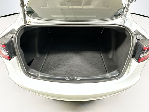 Used 2023 Tesla Model 3 Standard Range RWD image 28