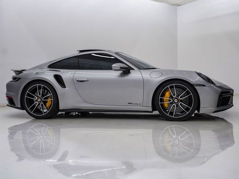 Certified 2025 Porsche 911 Turbo S AWD/4WD image 9