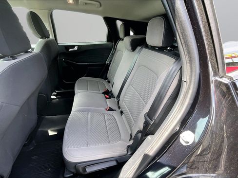 Used 2021 Ford Escape SE FWD image 18