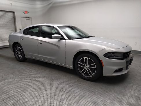 Used 2019 Dodge Charger SXT AWD/4WD image 11